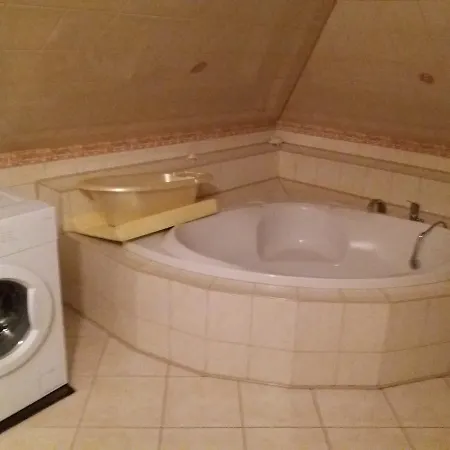 Villa Holiday Карловы Вары