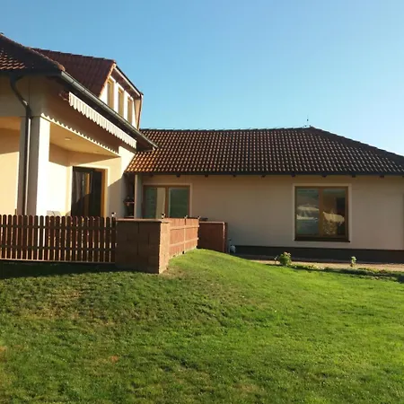 Villa Holiday Вилла